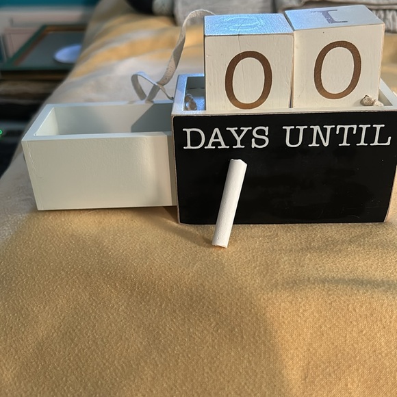 Countdown - Picture 2 of 2